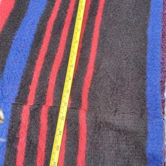 Steve Madden Infinity scarf - Picture 7 of 8